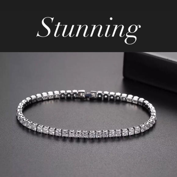 .925 Sterling Silver Diamond bracelet - Picture 2 of 2
